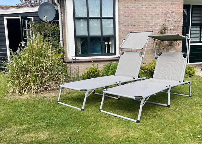 Eilantgeluk 度假居 *